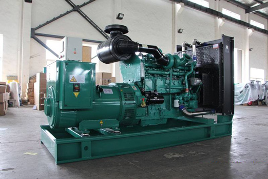 衢江320kw康明斯柴油发电车出租组图片 衢江320kw康明斯柴油发电车出租组图片