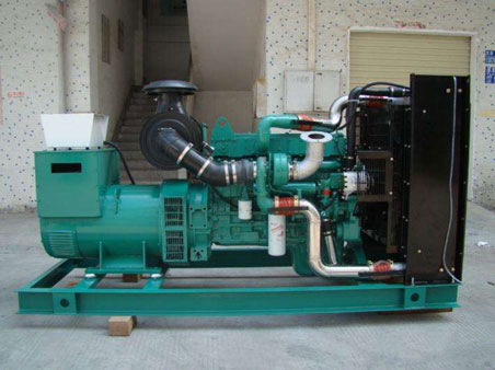 衢江1100kw康明斯柴油发电机组图片 衢江1100kw康明斯柴油发电机组图片